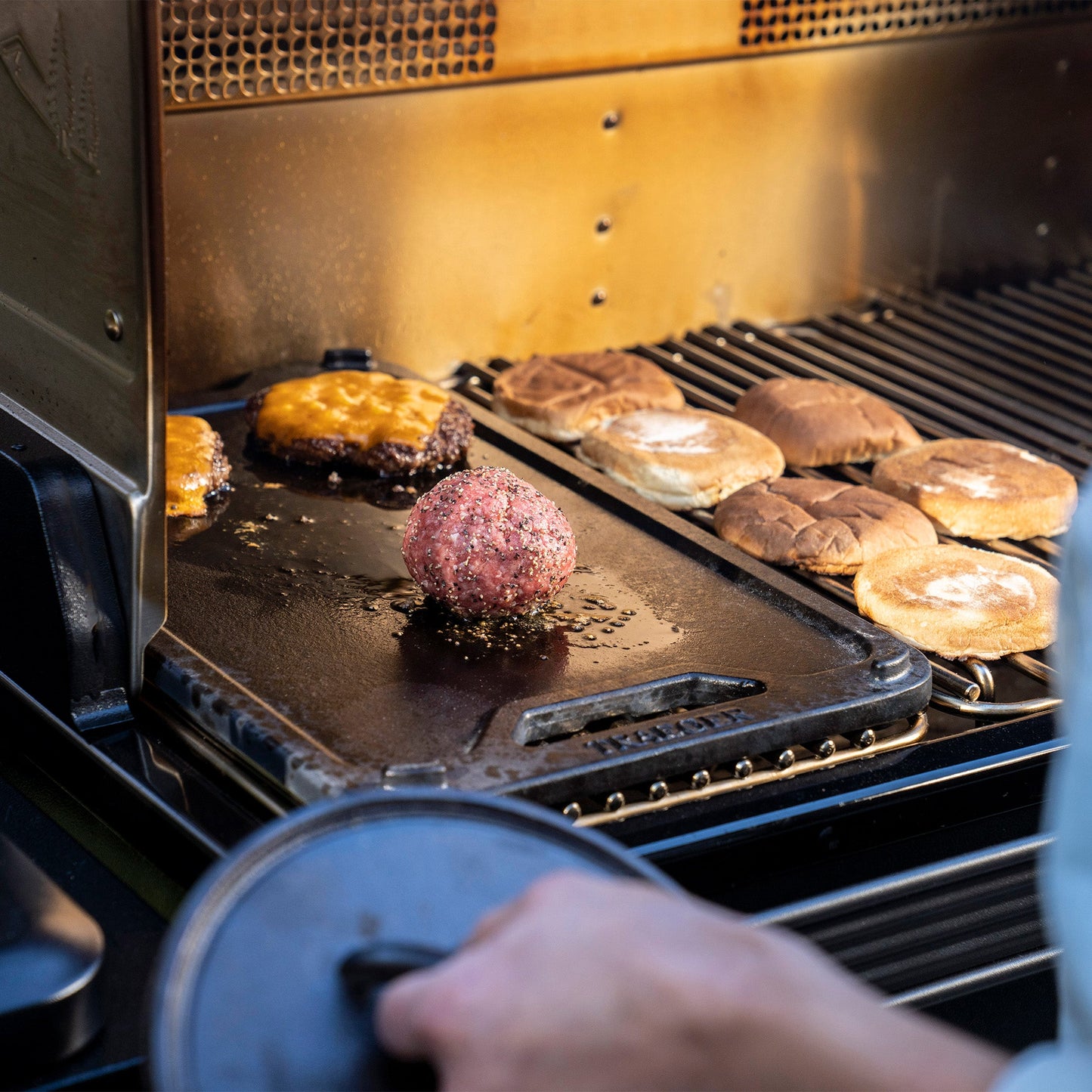 Traeger ModiFire Reversible Cast Iron Griddle