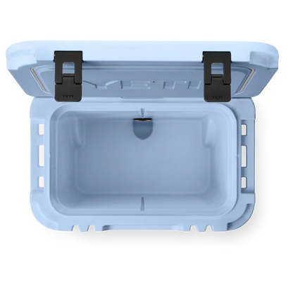 Yeti Roadie 32 Cooler Box in Big Sky Blue